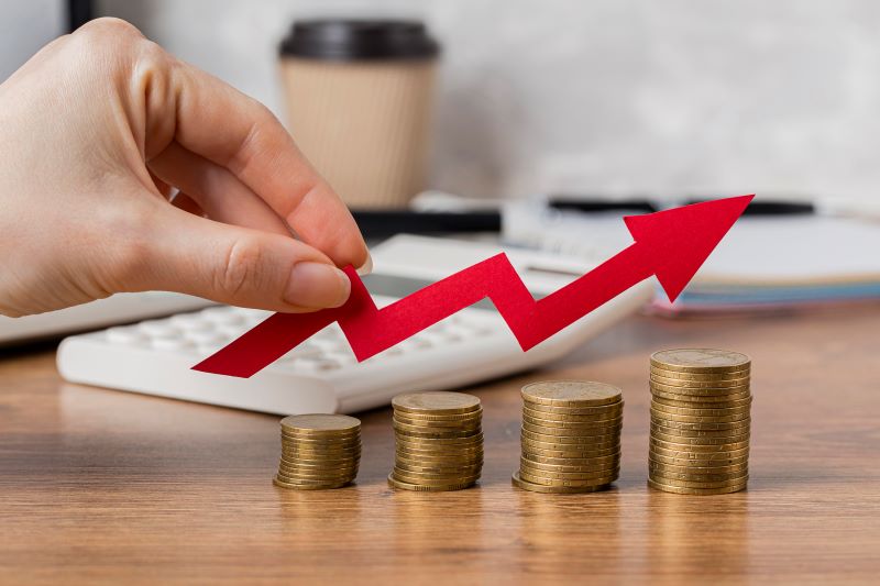 Inflația a luat din nou avânt în septembrie: 6,61%, cu serviciile scumpite cu peste 11% într-un an